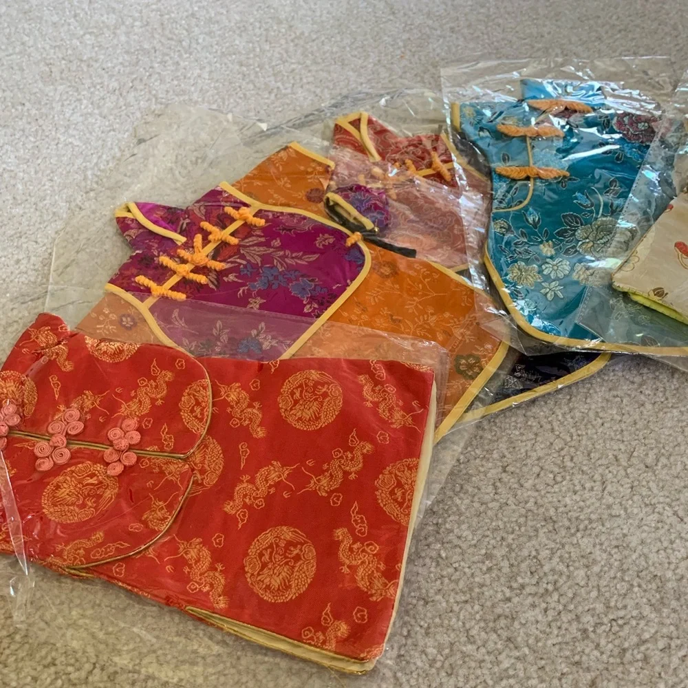 NWT Vintage Chinese Silk Brocade Wine Bottle Cover Asian Novelty 6x Variety Set